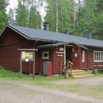 Isojärven kansallispuiston retkeilytapahtumassa kuullaan tietoiskuja ja testataan telttoja – retkeilemään pääsee kesällä myös linja-autolla