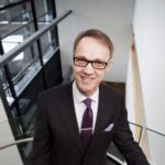 Suomi-rata Oy:n toimitusjohtajana aloittanut Timo Kohtamäki: ”Tehokas raideliikenne vahvistaa ison maan elinvoimaa ja kilpailukykyä”