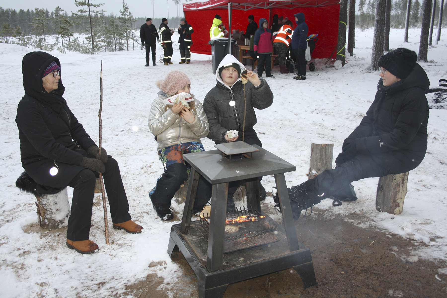 Juupajoki 110 vuotta, 110 valoa Käpylässä