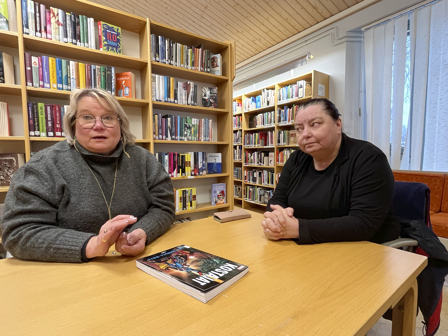 Anne Kokemäki ja Saila Helin-Kivinen 